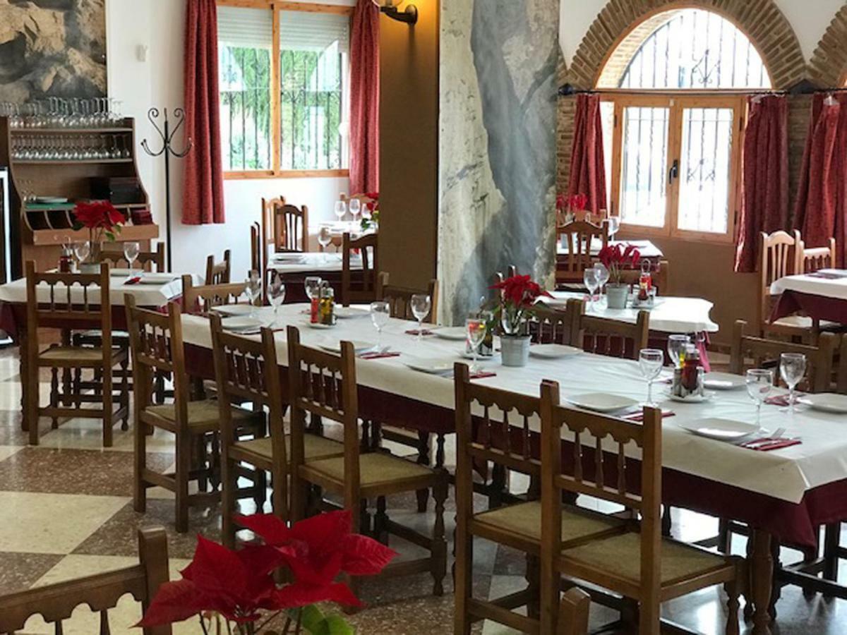 Hostal Restaurante El Cruce Ardales Luaran gambar